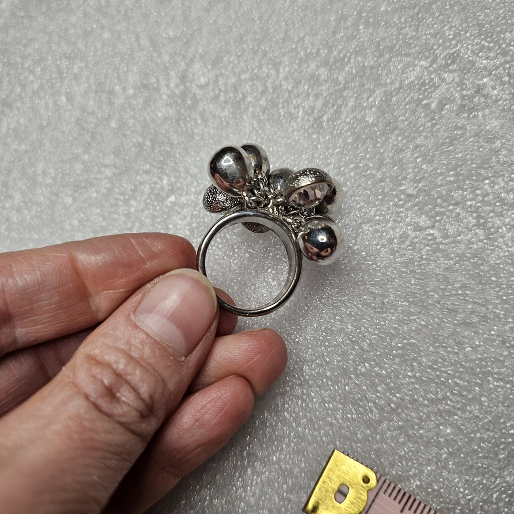 Elegant Silver Dangle Cluster Ring